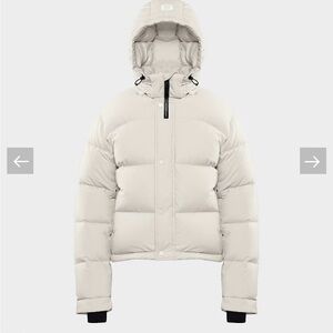 Aritzia Superpuff Shorty